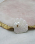 Glimmering Pearl Seashell Hair Clip - Soho Style Canada