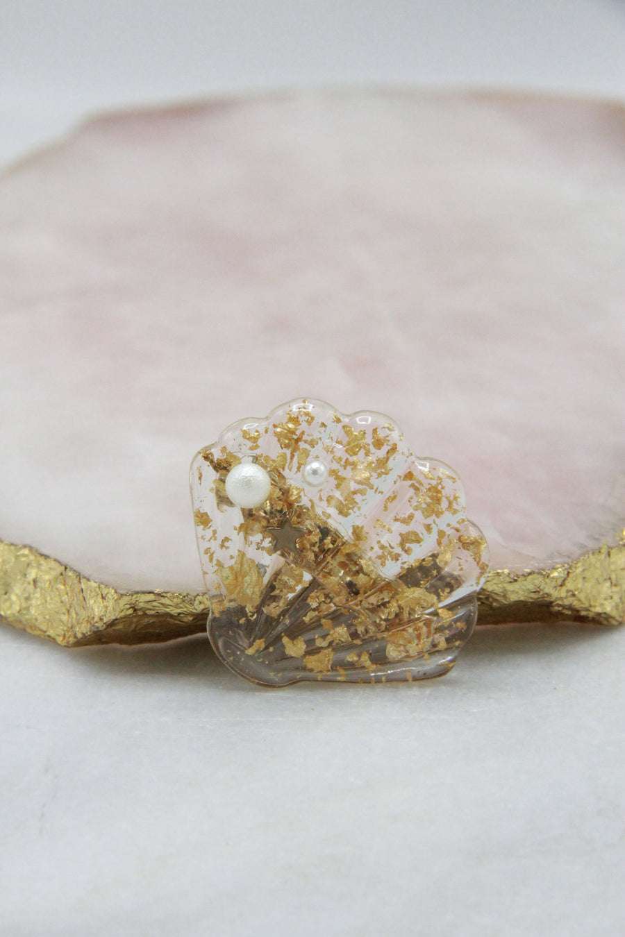 Glimmering Pearl Seashell Hair Clip - Soho Style Canada